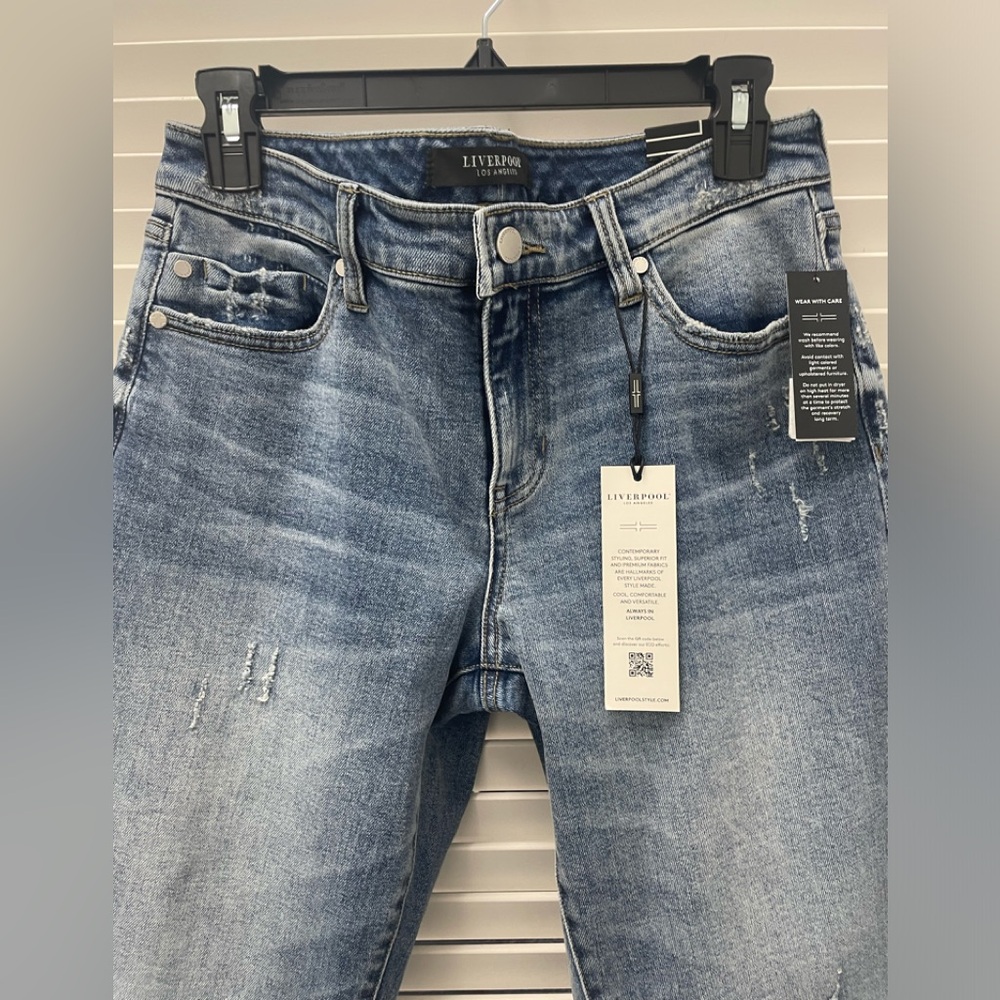 New without tags Liverpool Jeans